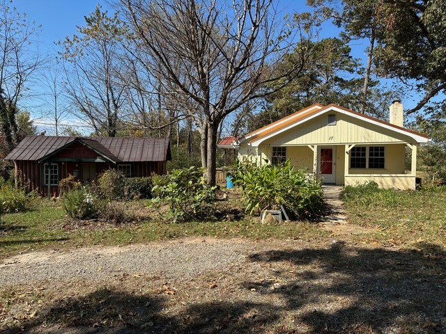 17 Lewis Higgins Drive