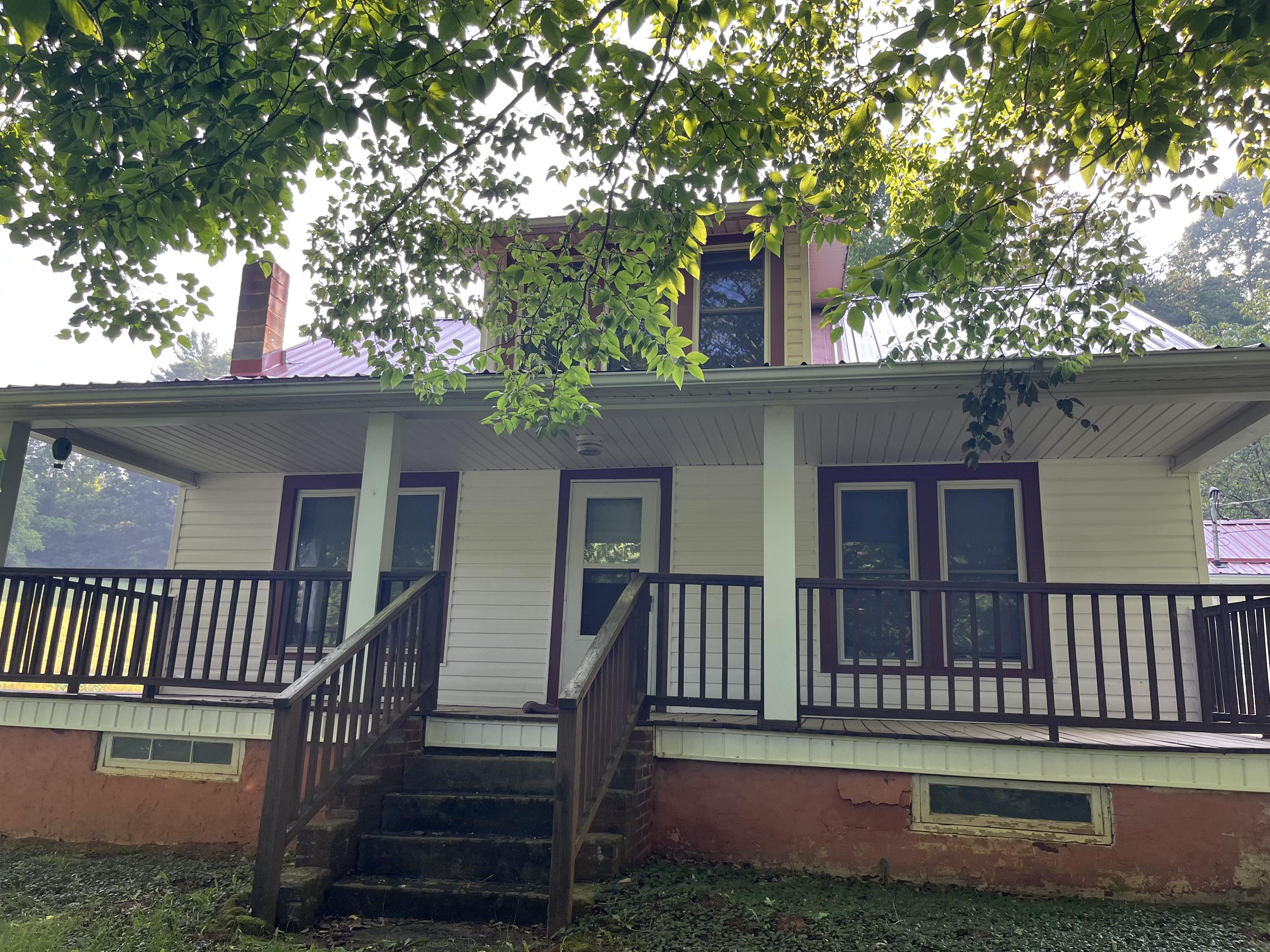 250 Hobson Branch Rd.